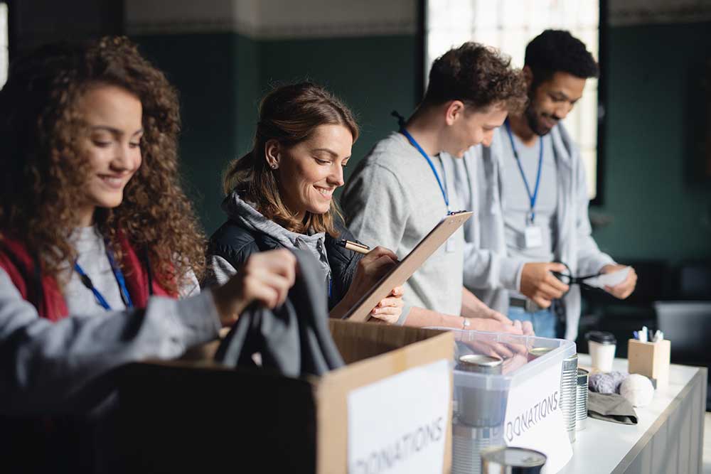 volunteers_donations